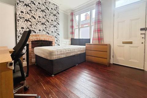 2 bedroom terraced house for sale, Hartopp Road, Leicester LE2
