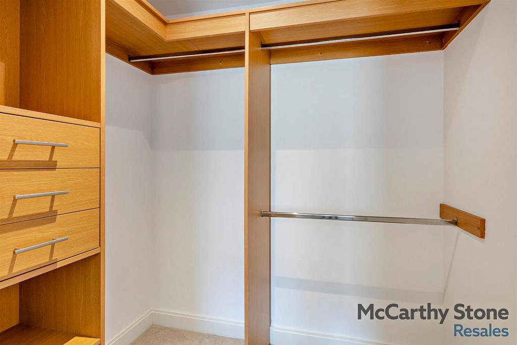 8657596-interior04-800.jpg