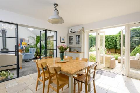4 bedroom detached house for sale, High Road, Ashton Keynes, Swindon, Wiltshire, SN6