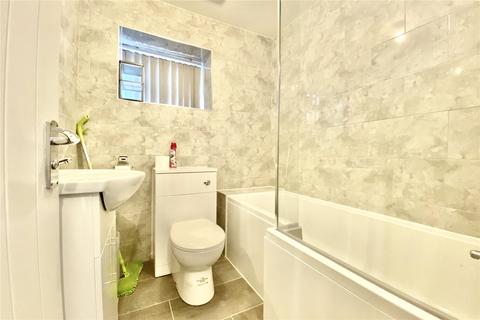 undefined, V2 Mansions, 180 Chapeltown Road, Leeds, West Yorkshire, LS7