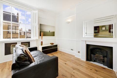Studio to rent, Lowndes Street, Knightsbridge, London