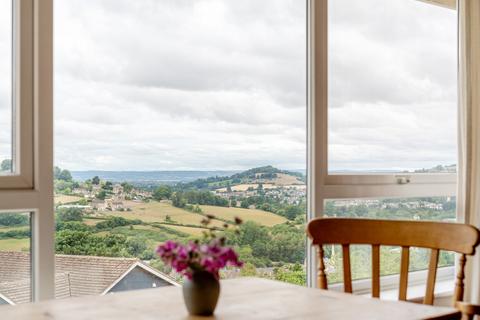3 bedroom bungalow for sale, Glen Park Crescent, Stroud GL5