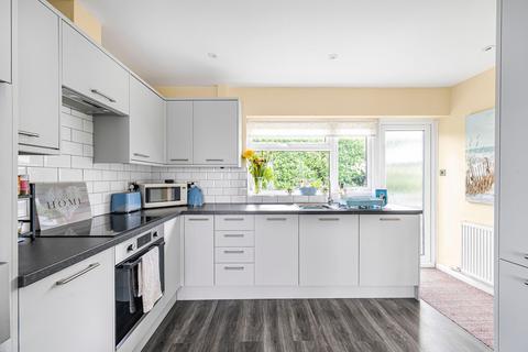 3 bedroom detached house for sale, Bevendean Avenue, Saltdean, BN2