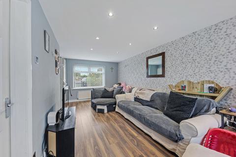 11 Mayfield Avenue, Widnes, WA8 8PH