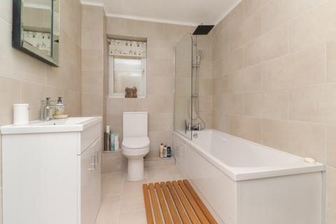 2 Walnut Mews, Birchington, CT7 9SY