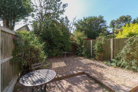 2 Walnut Mews, Birchington, CT7 9SY