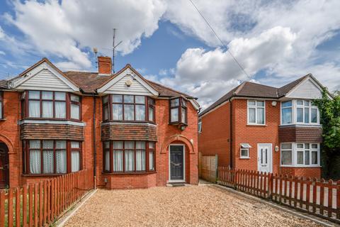 3 bedroom semi-detached house for sale, Basingstoke Road, Reading, Berkshire