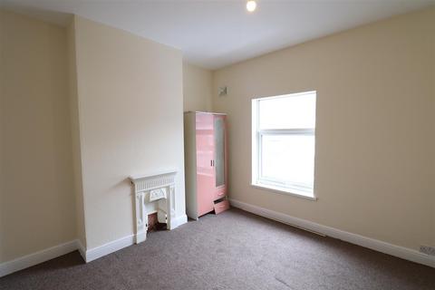 2 bedroom terraced house to rent, Craners Road, Coventry CV1