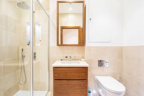 2 bedroom flat for sale, Kensington Gardens Square, Bayswater, London, W2