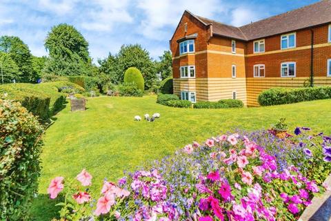 1 bedroom retirement property for sale, Station Road, Dorking, RH4