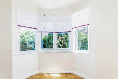 1 bedroom retirement property for sale, Station Road, Dorking, RH4
