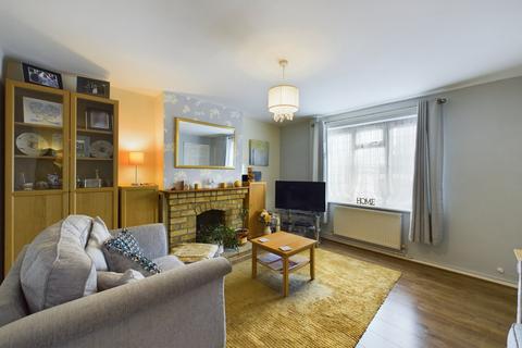 15a Lyne Way, Hemel Hempstead, HP1 3PL