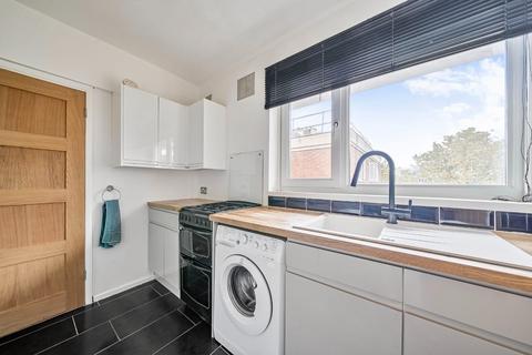 30 Brinkburn Close, London, SE2 9EJ