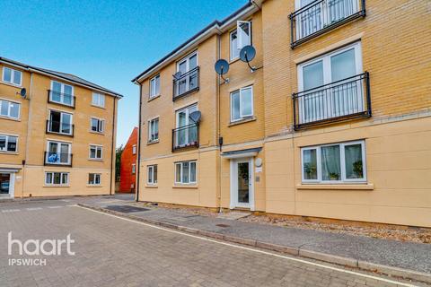 2 bedroom flat for sale, Firmin Close, Ipswich