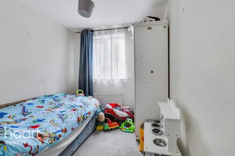 2 bedroom flat for sale, Firmin Close, Ipswich