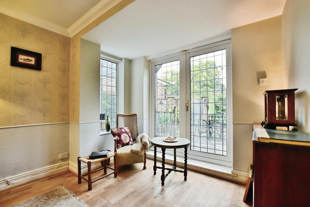 Sitting Area