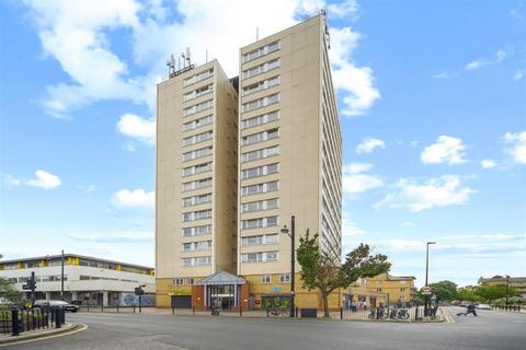 2 bedroom flat for sale, Roman Road, London