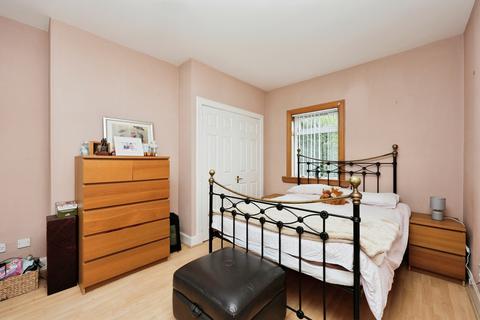 3 bedroom semi-detached house for sale, Admiralty Road, Dunfermline KY11