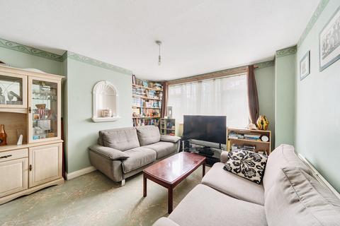 4 bedroom semi-detached house for sale, Bush Hill Road, Middlesex HA3