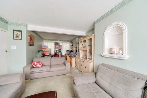 4 bedroom semi-detached house for sale, Bush Hill Road, Middlesex HA3