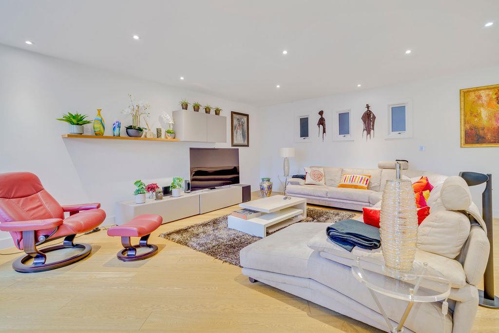 Broughton Road120,Flat1-24.jpg