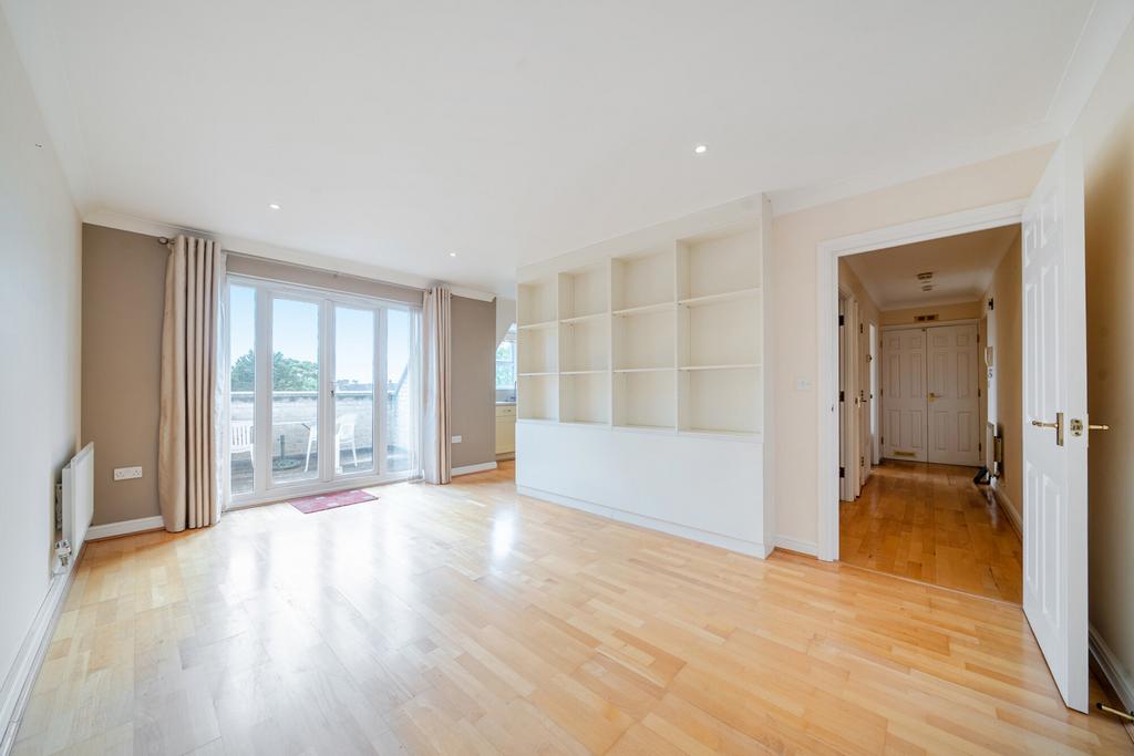 1329565-16-687f72...