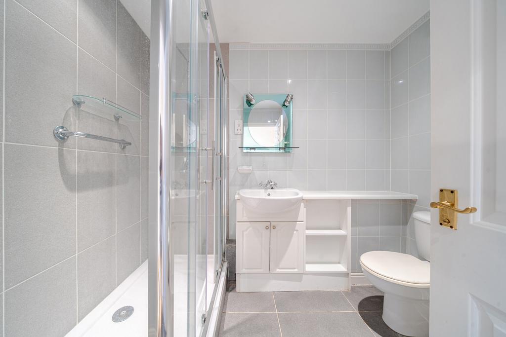 1329565-6-687f6fc...