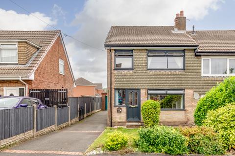 3 bedroom semi-detached house for sale, Paignton Close, Wigan WN5