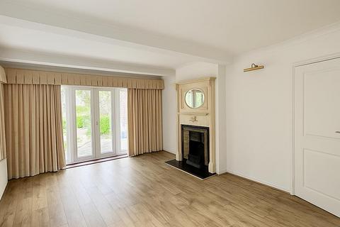 2 bedroom bungalow for sale, Glentrammon Close, Orpington BR6