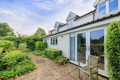 Monk Frith Bell Green, Cratfield, Halesworth, IP19 0DH