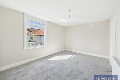 3 bedroom terraced house for sale, West Avenue, Filey