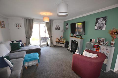 99 Middlemarsh, Leominster, HR6 8UP