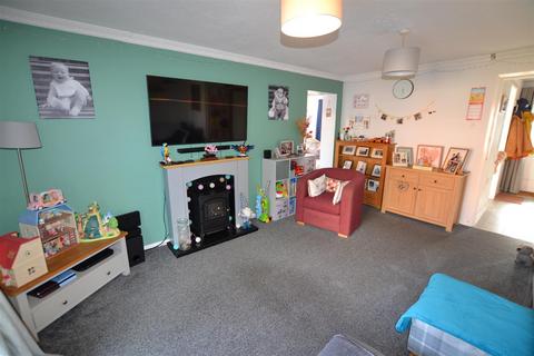 99 Middlemarsh, Leominster, HR6 8UP
