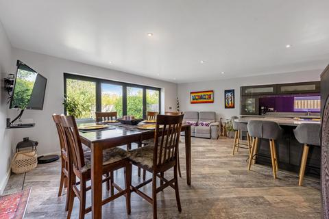 5 bedroom semi-detached house for sale, Willington Road Cople Bedford, Bedfordshire, MK44 3TL