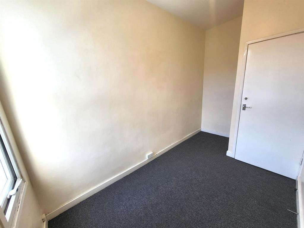 Bedroom Pic 3