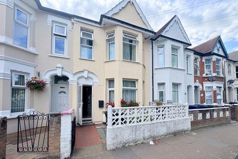 124 West End Road, Southall, UB1 1JN