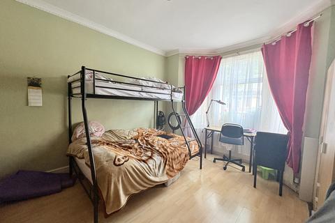 124 West End Road, Southall, UB1 1JN