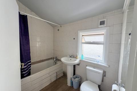 124 West End Road, Southall, UB1 1JN