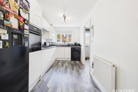 3 bedroom end of terrace house for sale, Langdon Close, Templetown, Consett