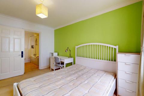 3 bedroom apartment to rent, Pied Bull Court Galen Place LONDON WC1A 2JR
