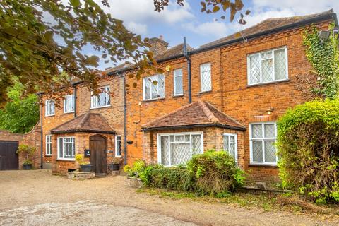 6 bedroom detached house for sale, Barnes House, Barnes Lane, Kings Langley, Hertfordshire, WD4 9LB