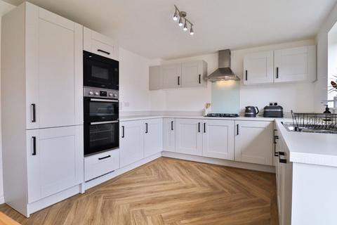 4 bedroom detached house for sale, Kentbeck Drive, Darlington
