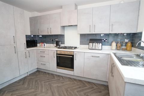undefined, Mill Road, Eccleshill, Bradford
