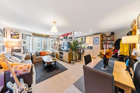 2 bedroom flat for sale, Houston Gardens, Great Sankey, WA5