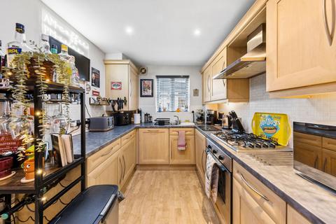 2 bedroom flat for sale, Houston Gardens, Great Sankey, WA5