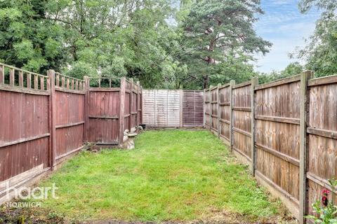 undefined, Pond Road, Norwich