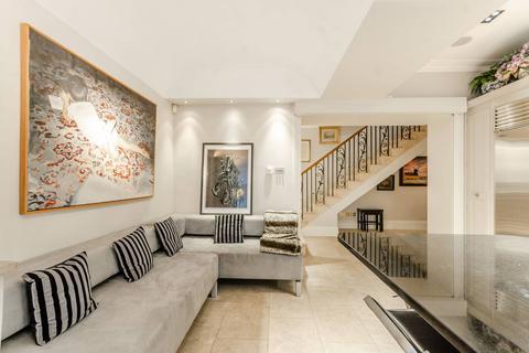 undefined, Elvaston Place, South Kensington, London, SW7