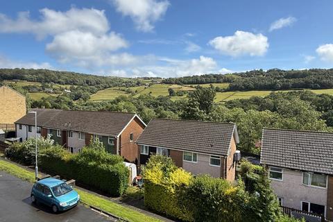undefined, Kershaw Crescent, Halifax HX2