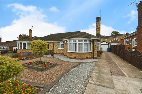 2 bedroom semi-detached bungalow for sale, The Glen, Kirk Ella, Hull