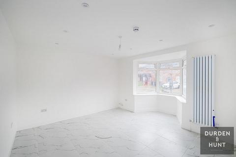 undefined, Annalee Gardens, South Ockenden, RM15